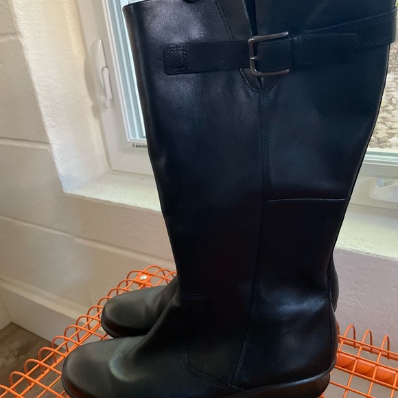 Womens Ecco boots - Picture 2 of 3